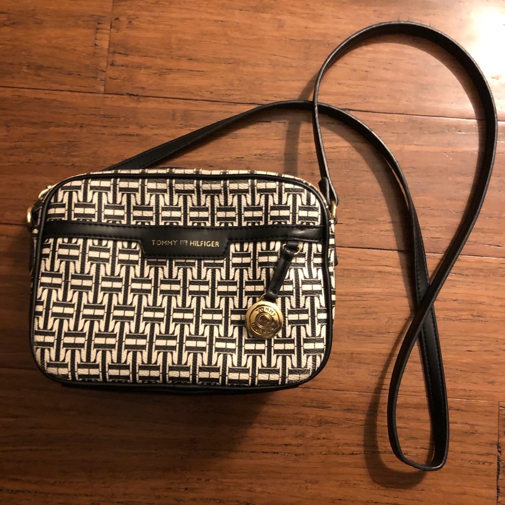 Black and White Tommy Hilfiger Crossbody